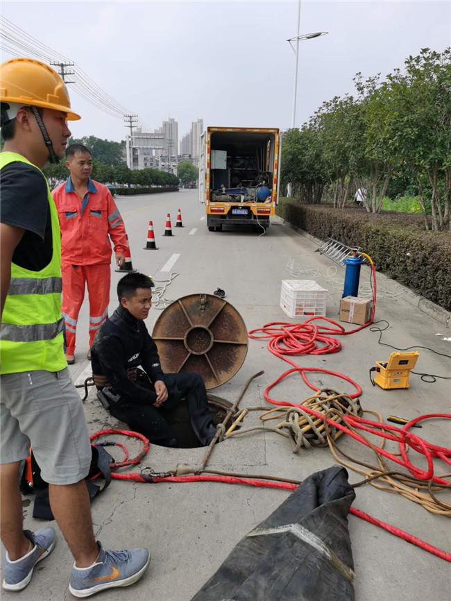 沁水翻衬法管道修复技术主要工序